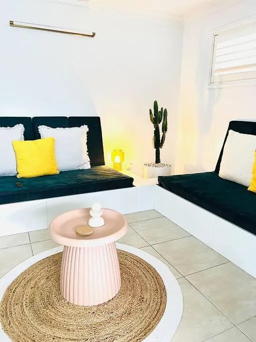 Holiday home The Saguaro Villa #1 & Villa #2 Urangan