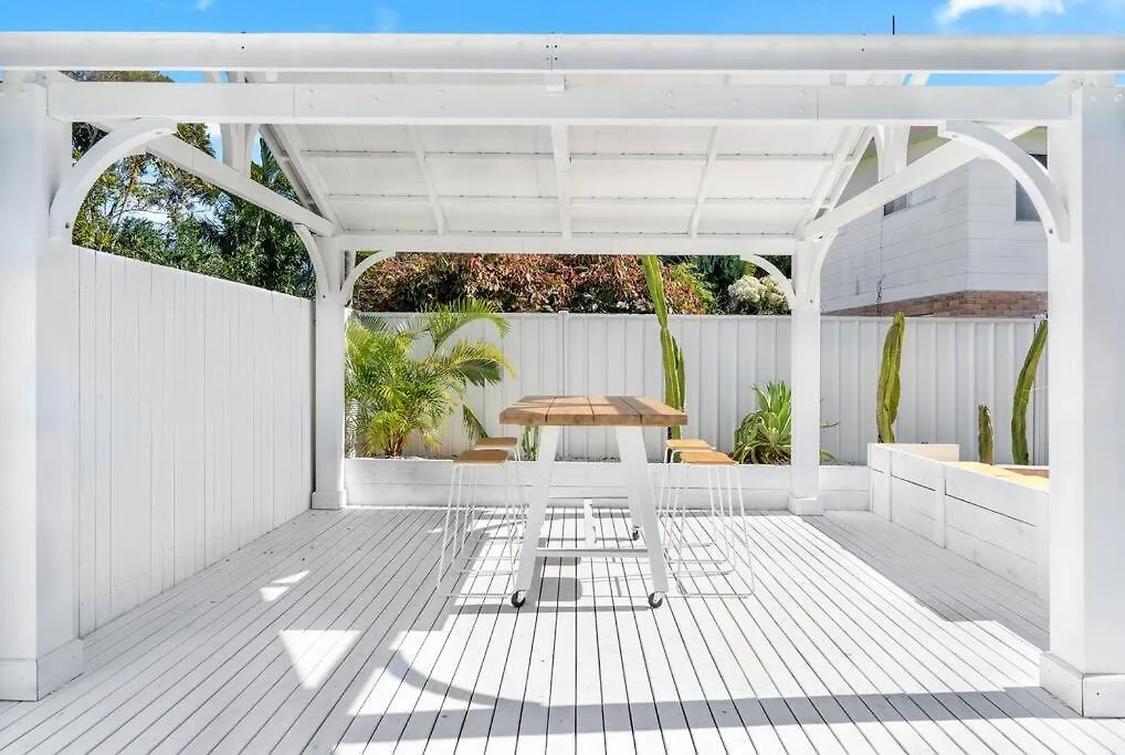 The Saguaro Villa #1 & Villa #2 Urangan