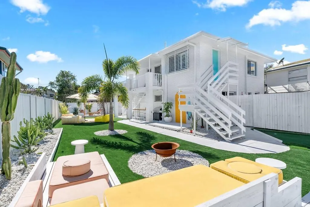 Holiday home The Saguaro Villa #1 & Villa #2 Urangan